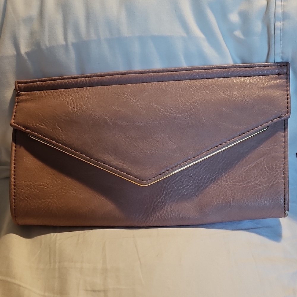 FIONI Clothing Dusty Rose Clutch